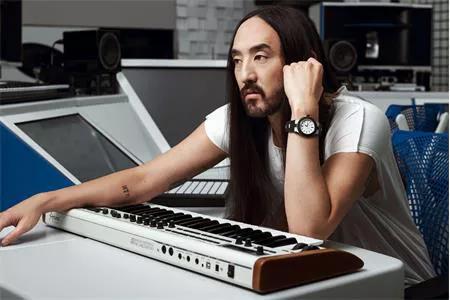 BVLGARI VÀ MÀN COLAB THÚ VỊ CÙNG DJ STEVE AOKI