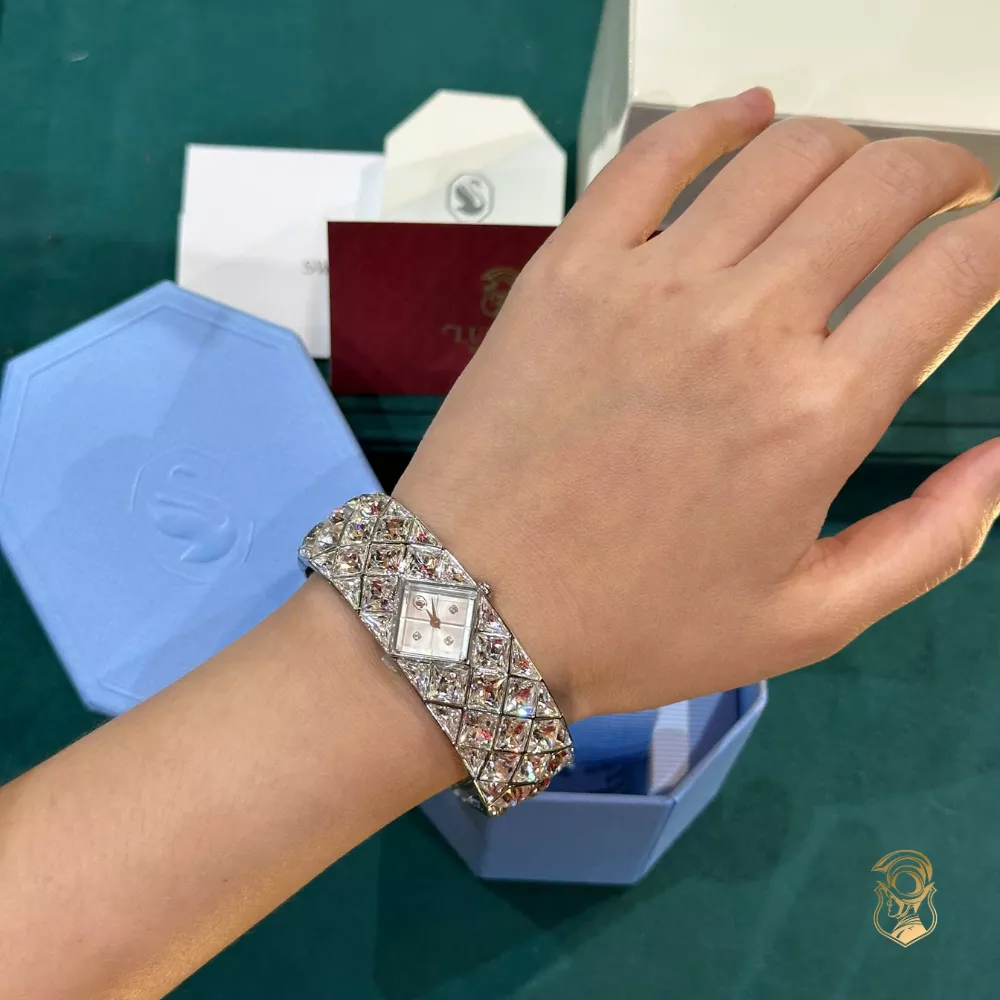Swarovski Curiosa Bangle Watch 20x20,5mm