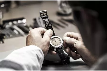 LỊCH SỬ THƯƠNG HIỆU ĐỒNG HỒ BURBERRY - ĐẲNG CẤP ĐẾN TỪ VƯƠNG QUỐC ANH