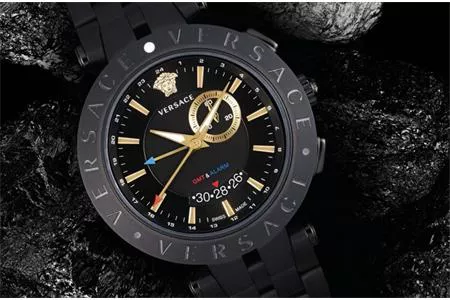 Sức hút khó cưỡng lại từ thương hiệu đồng hồ Versace