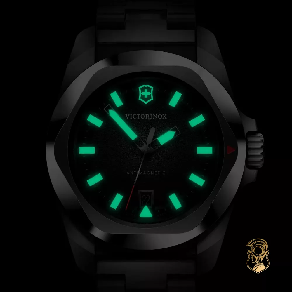 Victorinox I.N.O.X. 242030 Quartz Watch 41mm