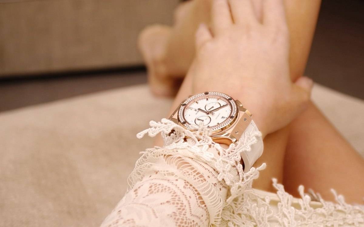 Đồng hồ nữ Hublot với thiết kế ấn tượng